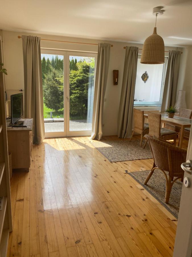V Gemuetliches Gartenhaus Sankt Michael ob Bleiburg Luaran gambar